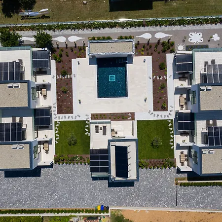 Hotel & Isola Baška
