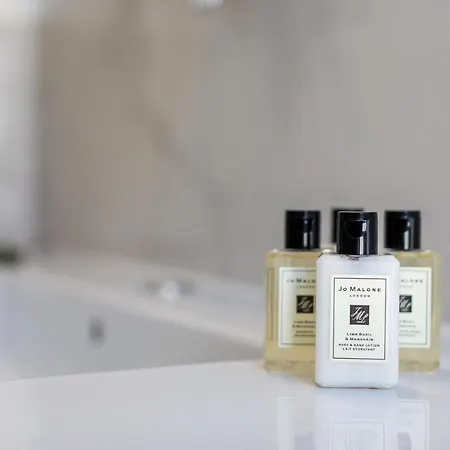 Hotel & Isola Baška